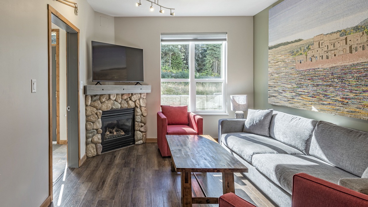 Photo of Livingroom in Silver Star Mountain