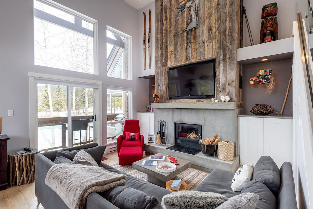 Photo of Livingroom in Blackcomb