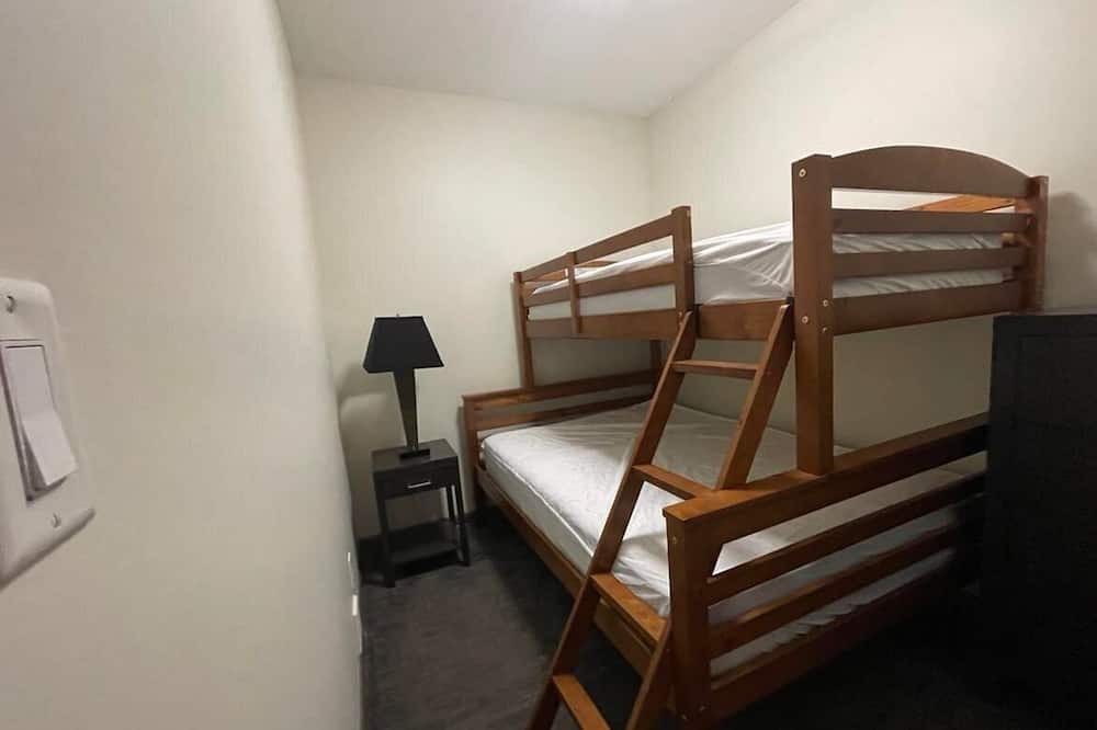 Photo of Bedroom in South Pandosy