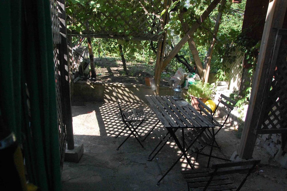 Photo of Patio Balcony in Mile-Ex