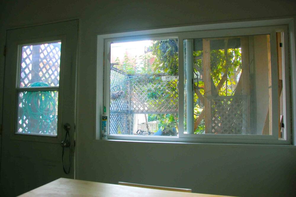 Photo of Bedroom in Mile-Ex