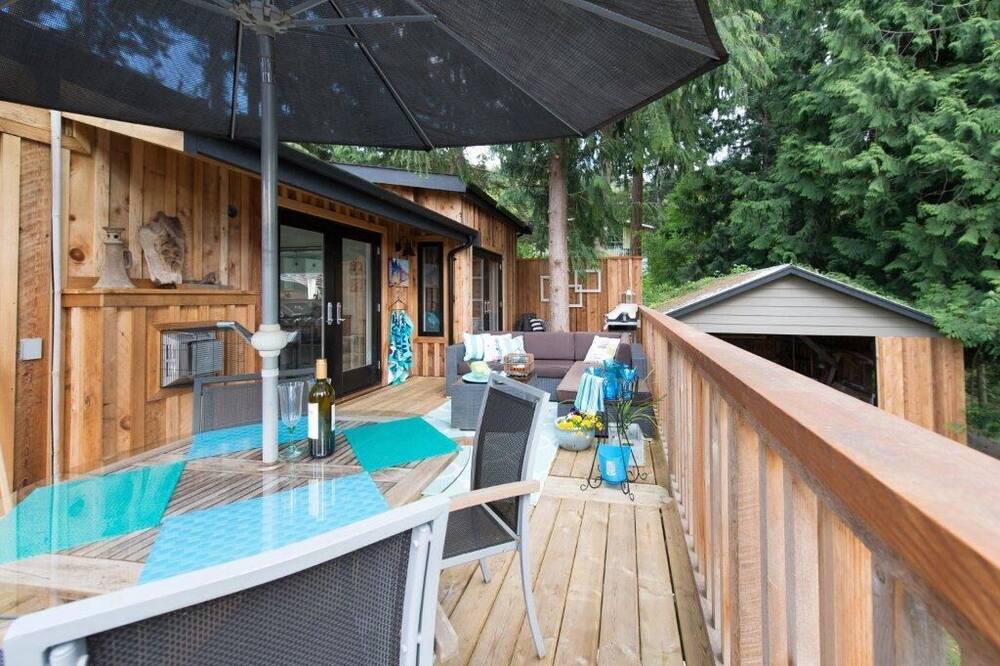 Photo of Patio Balcony in Halfmoon Bay