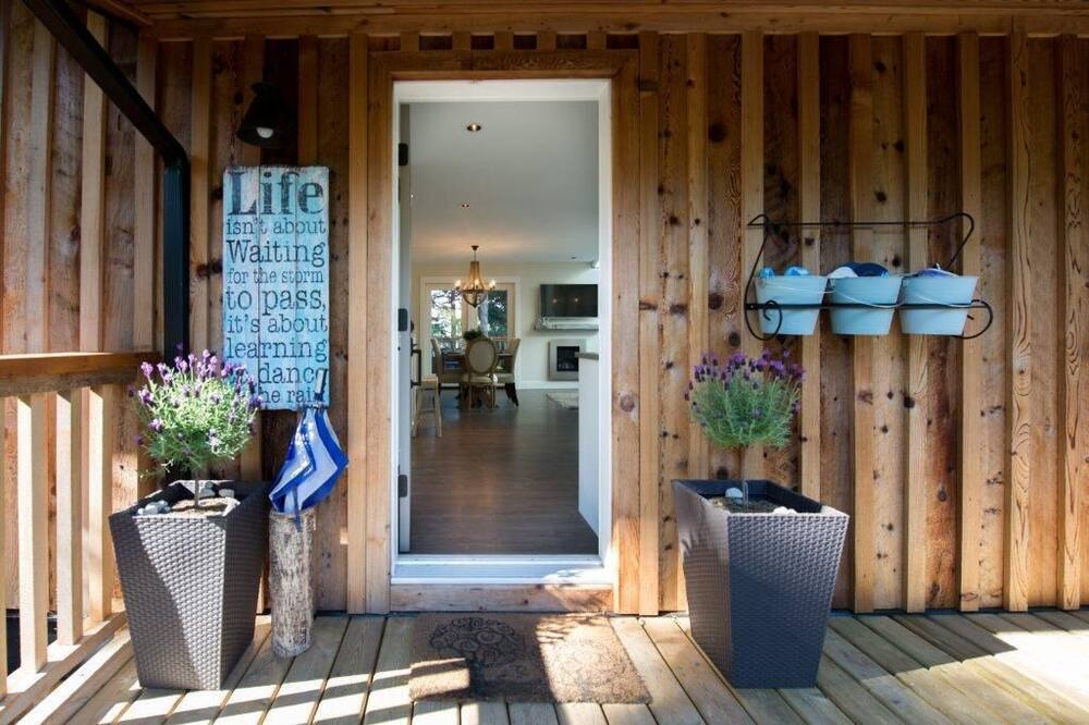 Photo of Outdoor in Halfmoon Bay
