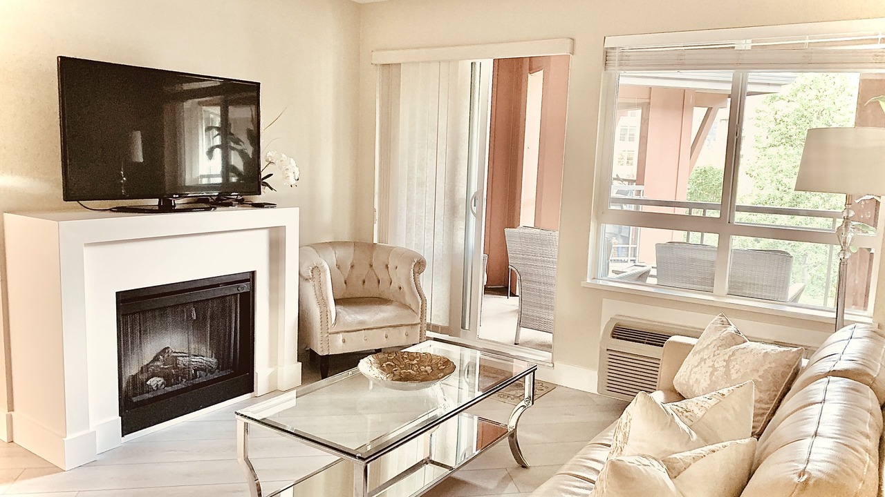 Photo of Livingroom in North End