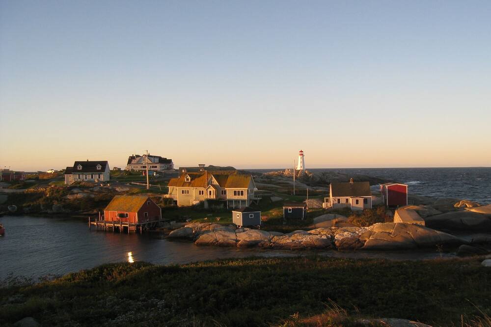 Photo of Others in Peggy's Cove