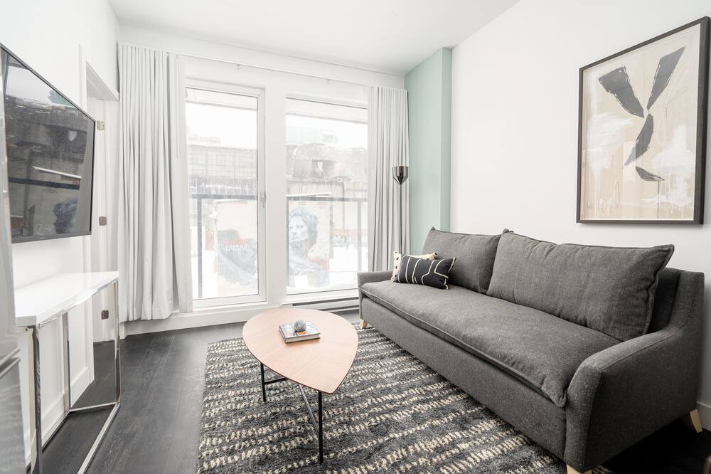 Photo of Livingroom in Griffintown