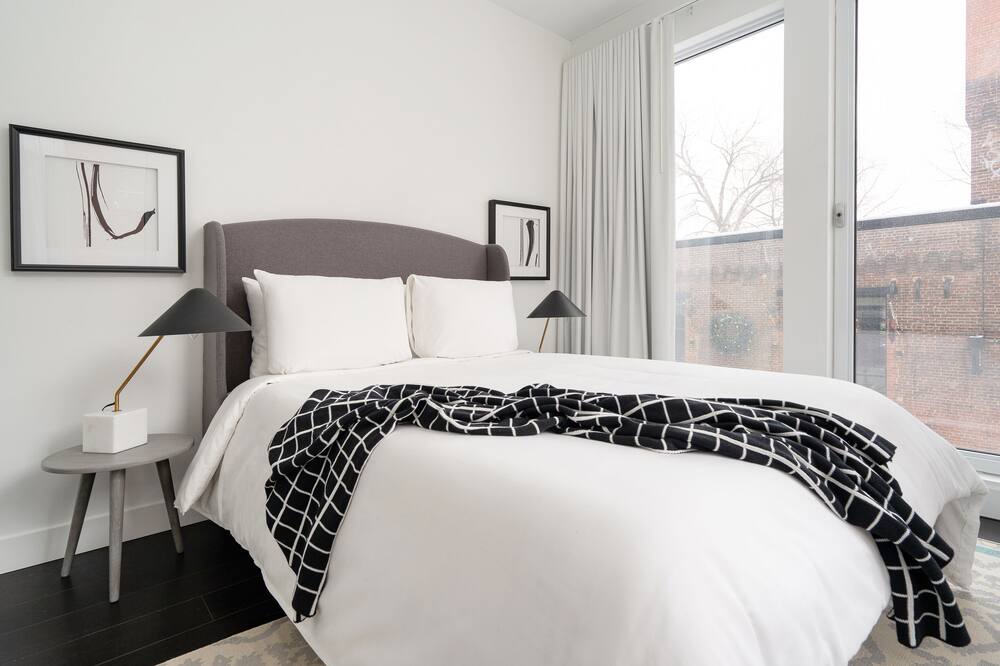 Photo of Bedroom in Griffintown