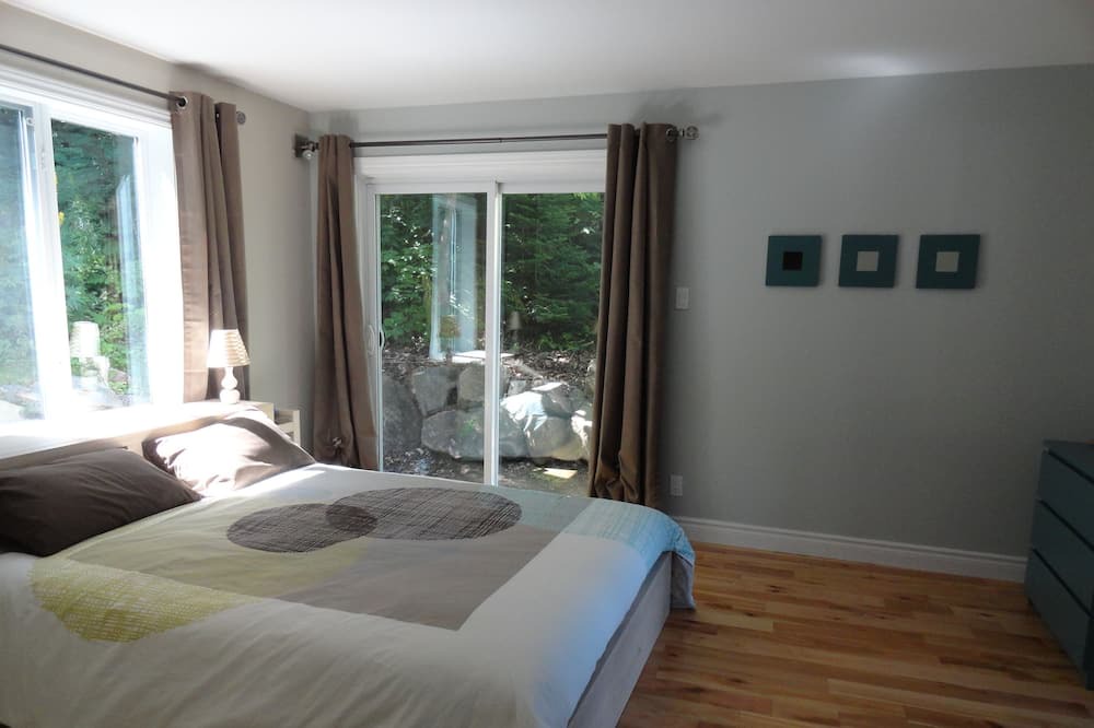 Photo of Bedroom in Lac Beauport