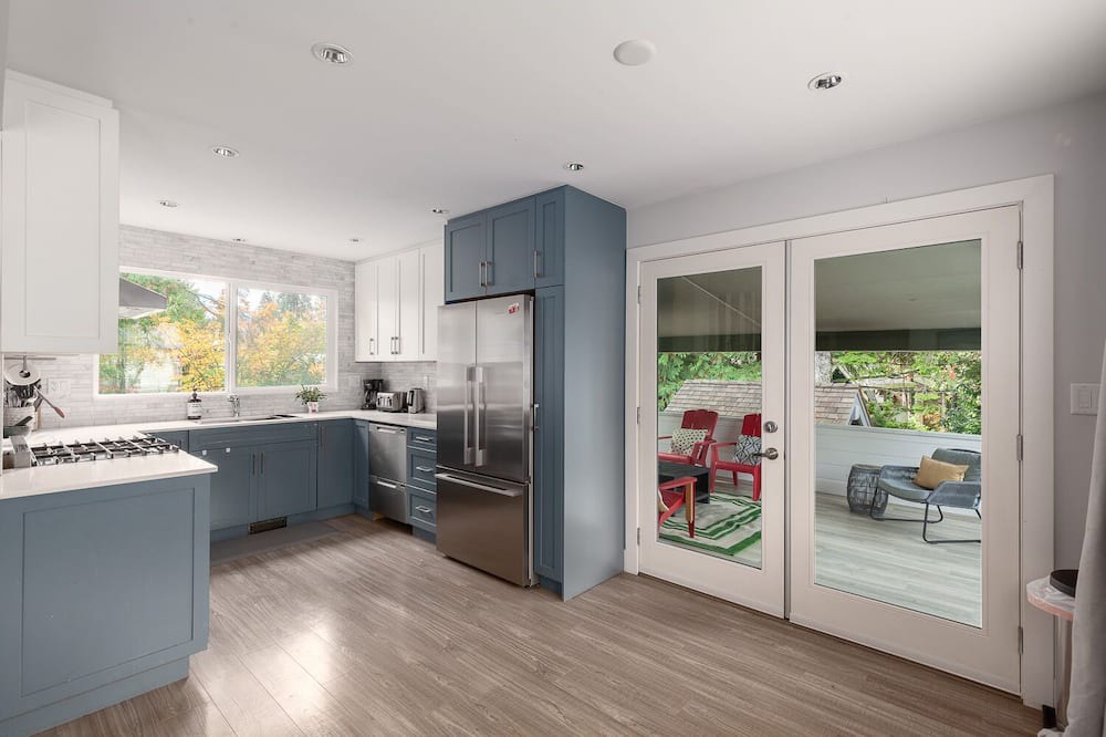 Photo of Kitchen in Garibaldi Highlands