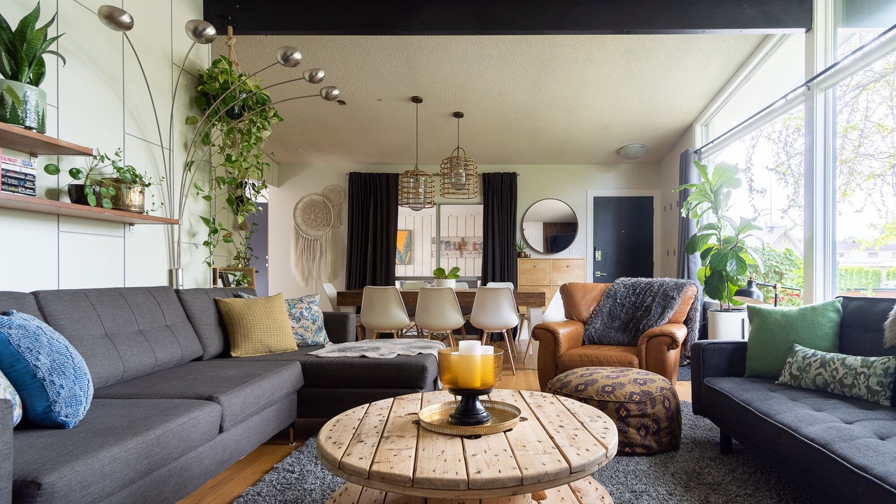 Photo of Livingroom in Central Okanagan