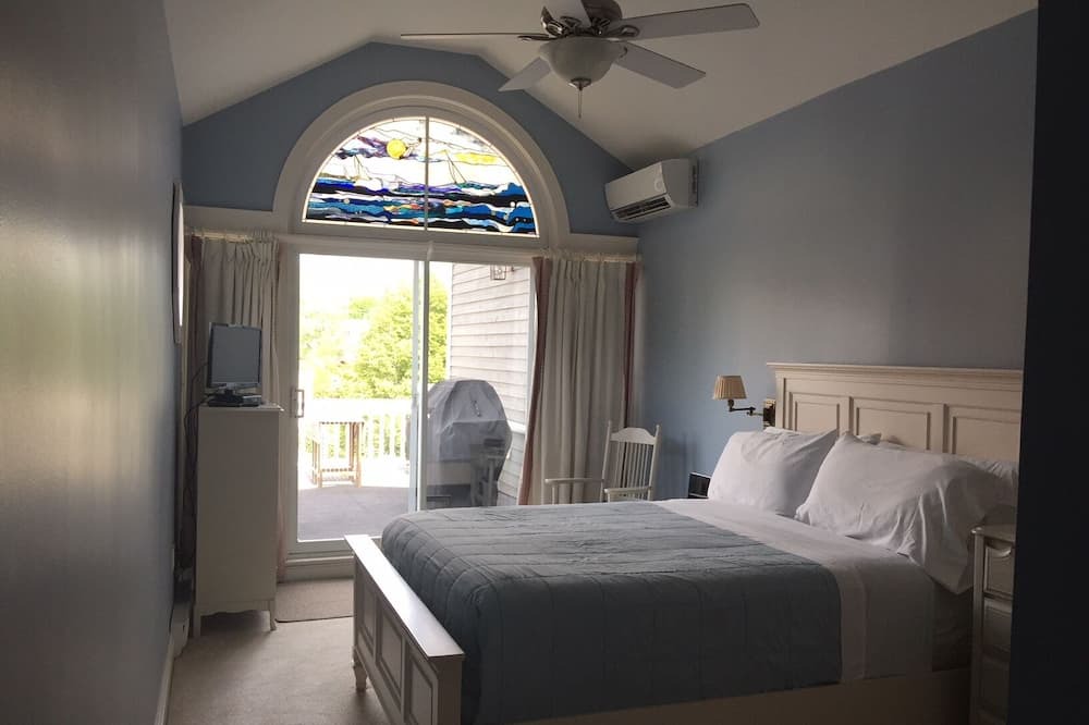 Photo of Bedroom in Mahone Bay