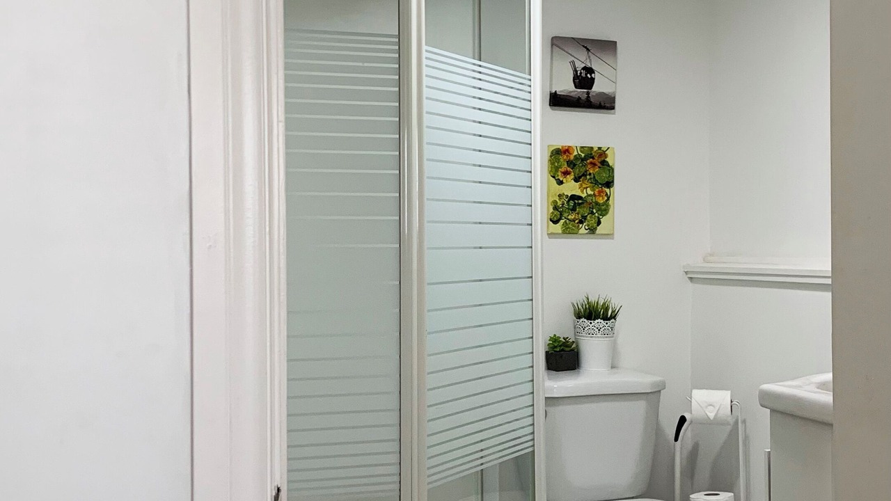 Photo of Bathroom in Courtenay