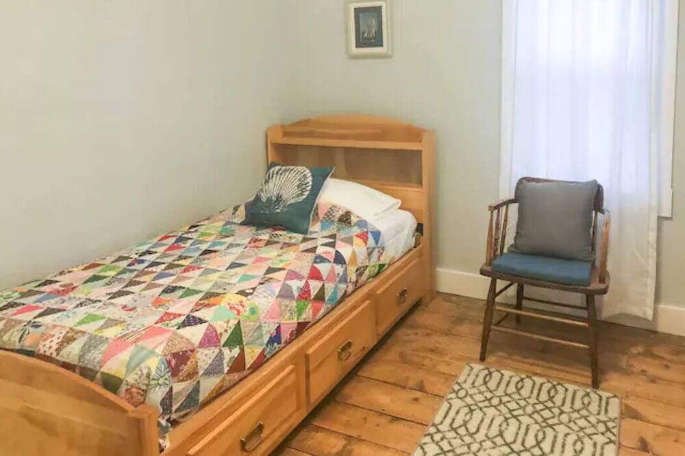 Photo of Bedroom in Hall's Harbour