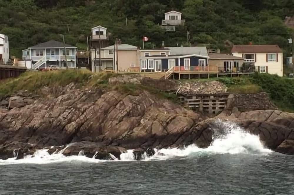 Photo of Others in The Battery