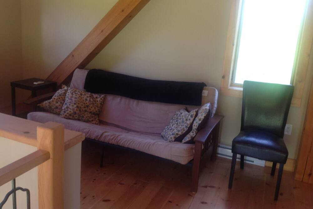 Photo of Livingroom in Wakefield