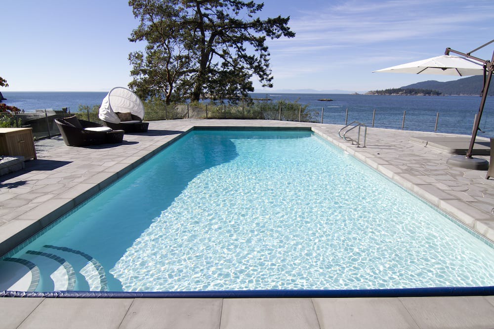 Photo of Outdoor in West Vancouver