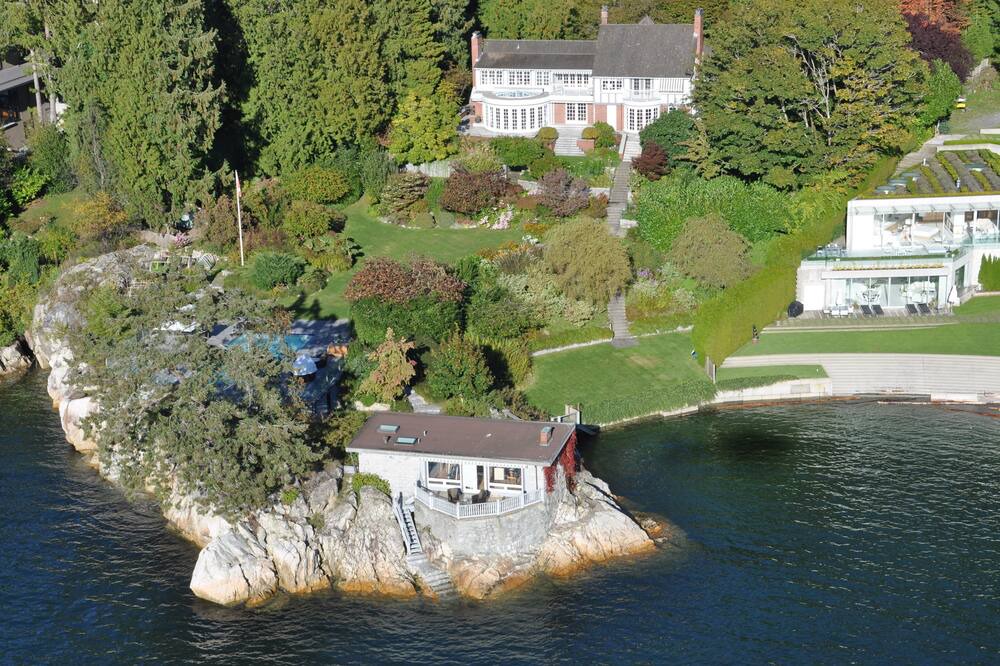 Photo of Others in West Vancouver