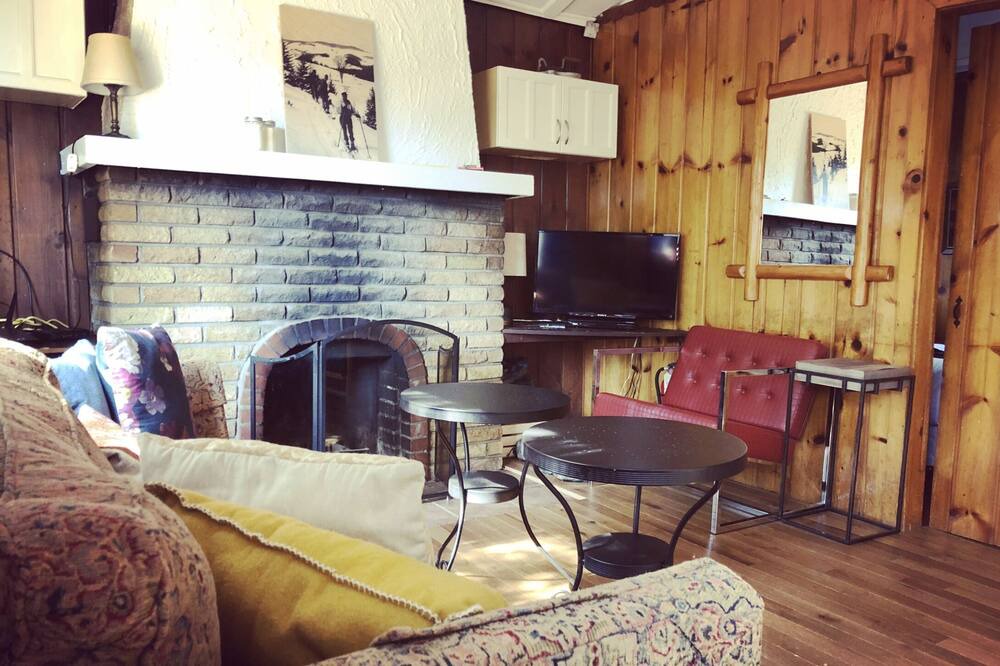 Photo of Livingroom in Val David