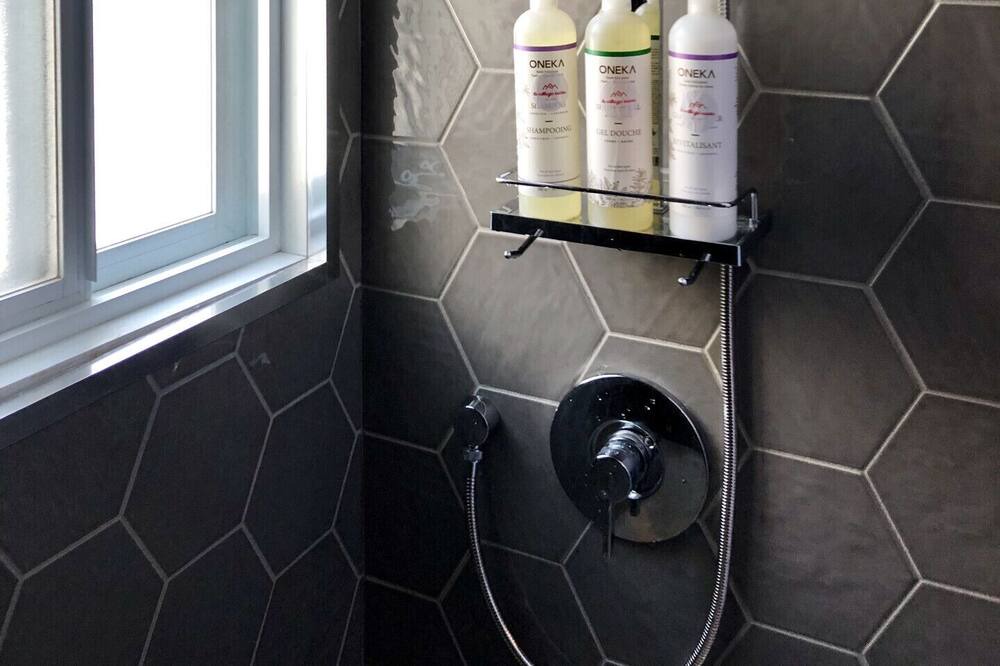 Photo of Bathroom in Val David