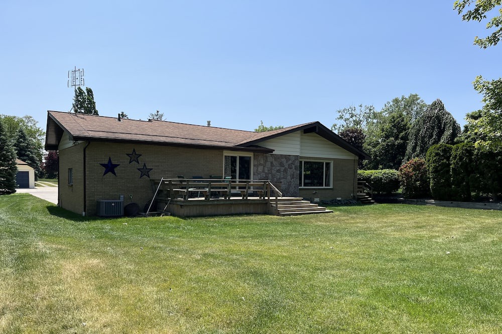 Photo of Outdoor in Pointe aux Roches