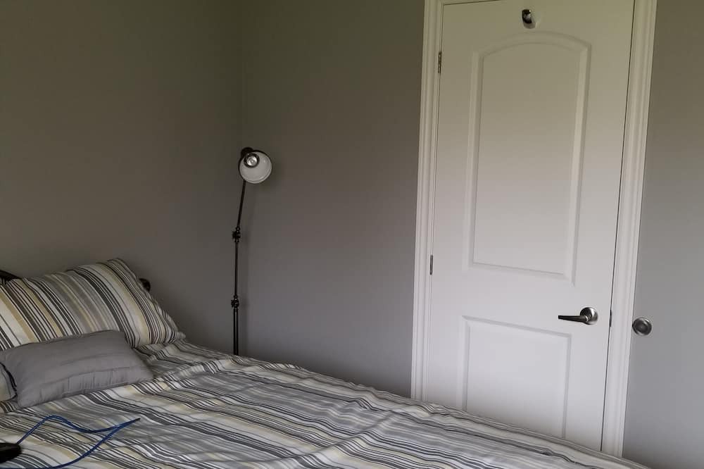 Photo of Bedroom in Pointe aux Roches