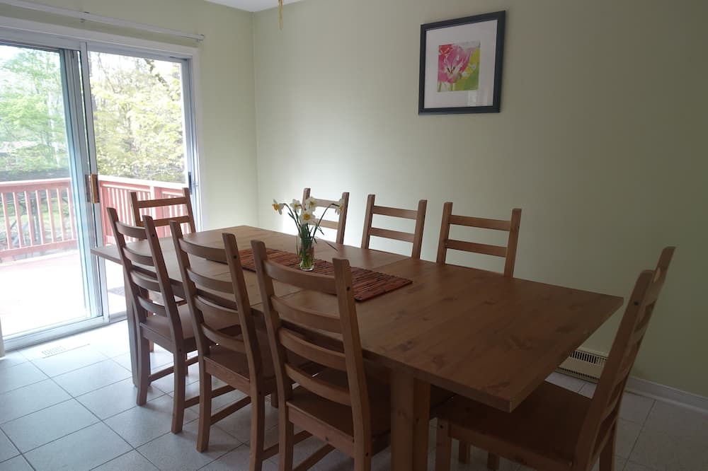 Photo of Kitchen in Wymbolwood Beach
