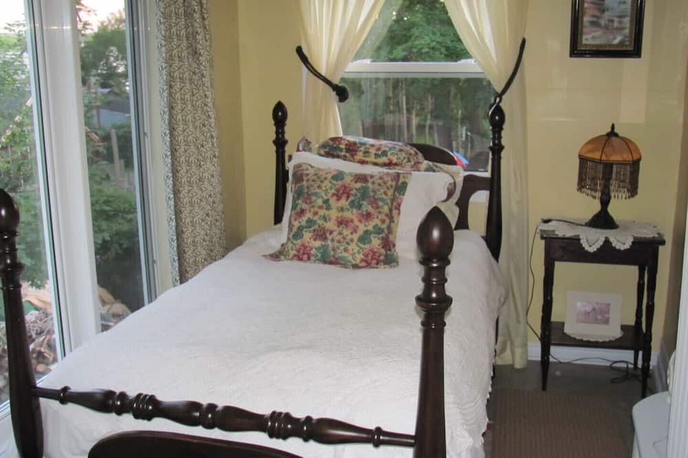 Photo of Bedroom in North Sydney