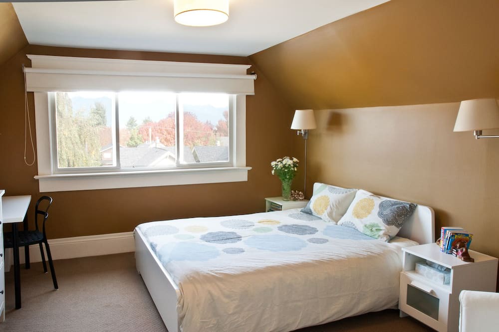 Photo of Bedroom in Riley Park-Little Mountain