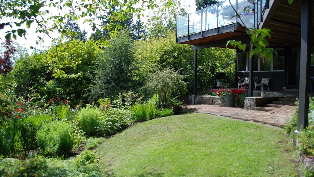 Photo of Outdoor in West Vancouver