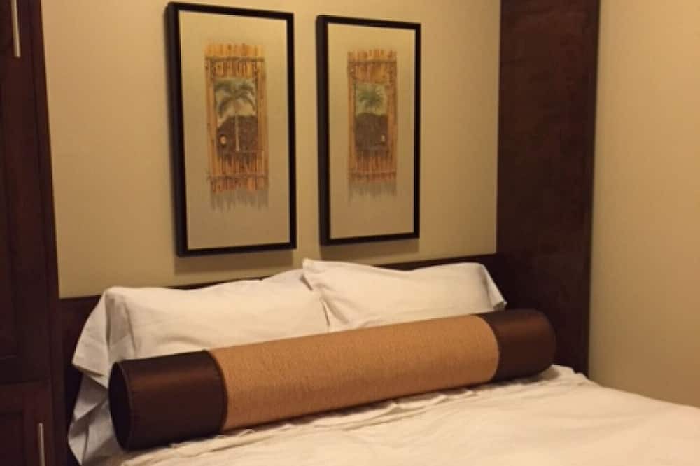 Photo of Bedroom in South Pandosy