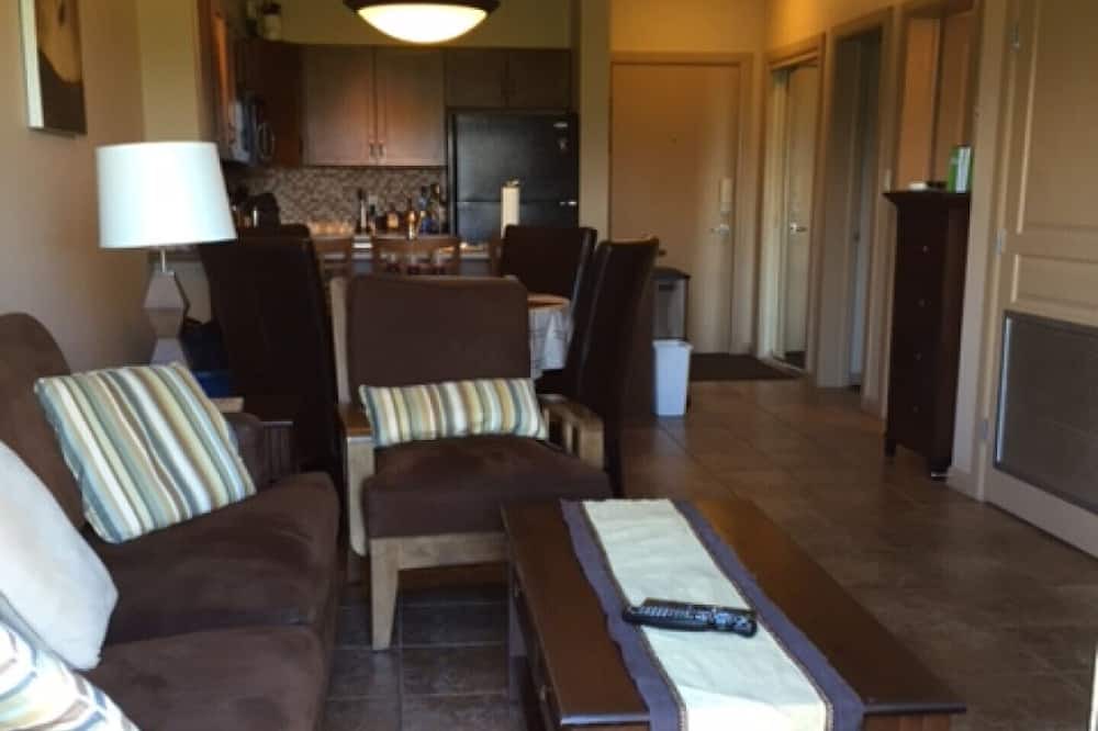 Photo of Livingroom in South Pandosy