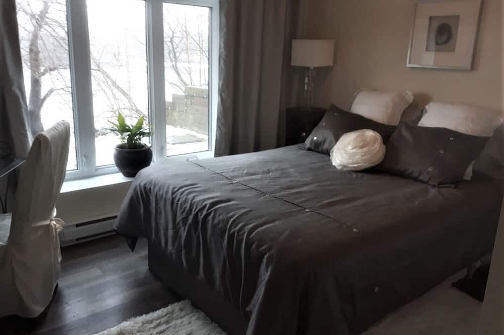 Photo of Bedroom in Sherbrooke