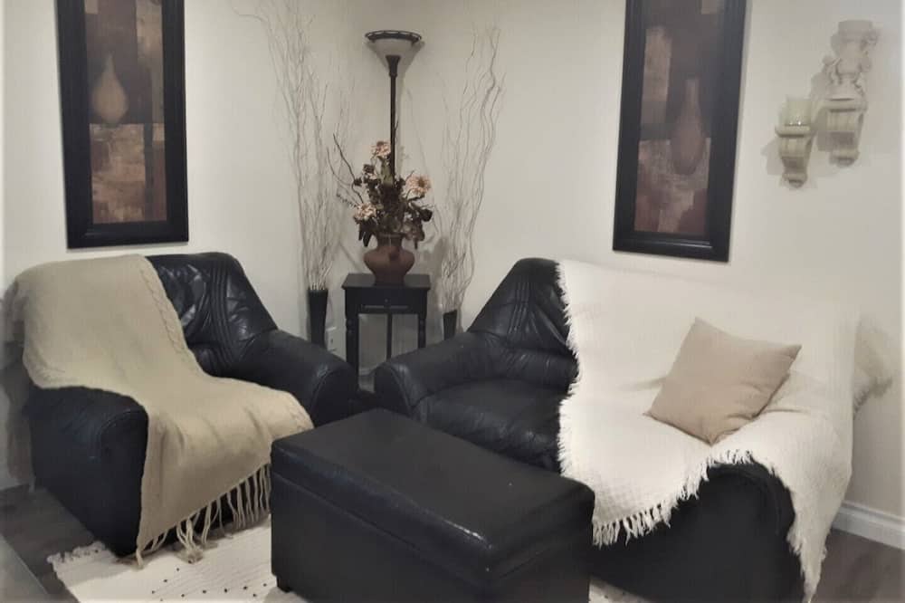 Photo of Livingroom in Sherbrooke