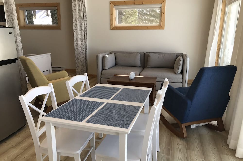 Photo of Livingroom in Saint-Michel-de-Bellechasse