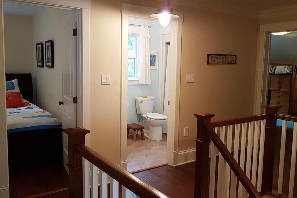 Photo of Bedroom in Masons Point