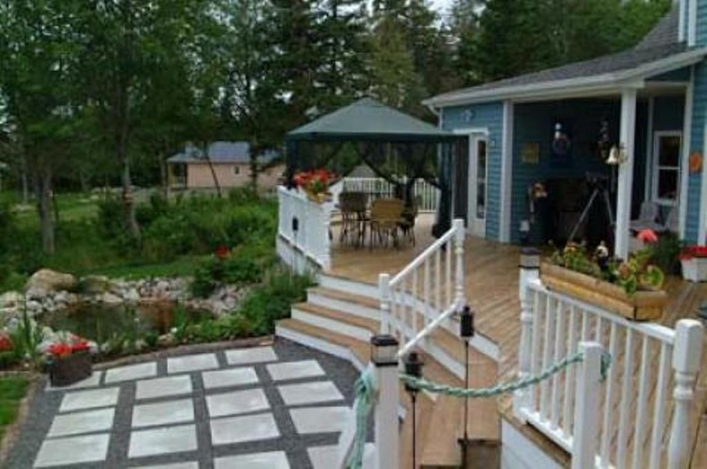 Photo of Patio Balcony in Indian Brook