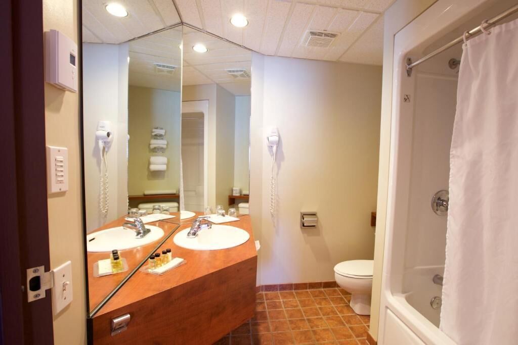 Photo of Bathroom in Beauce-Sartigan Regional County Municipality