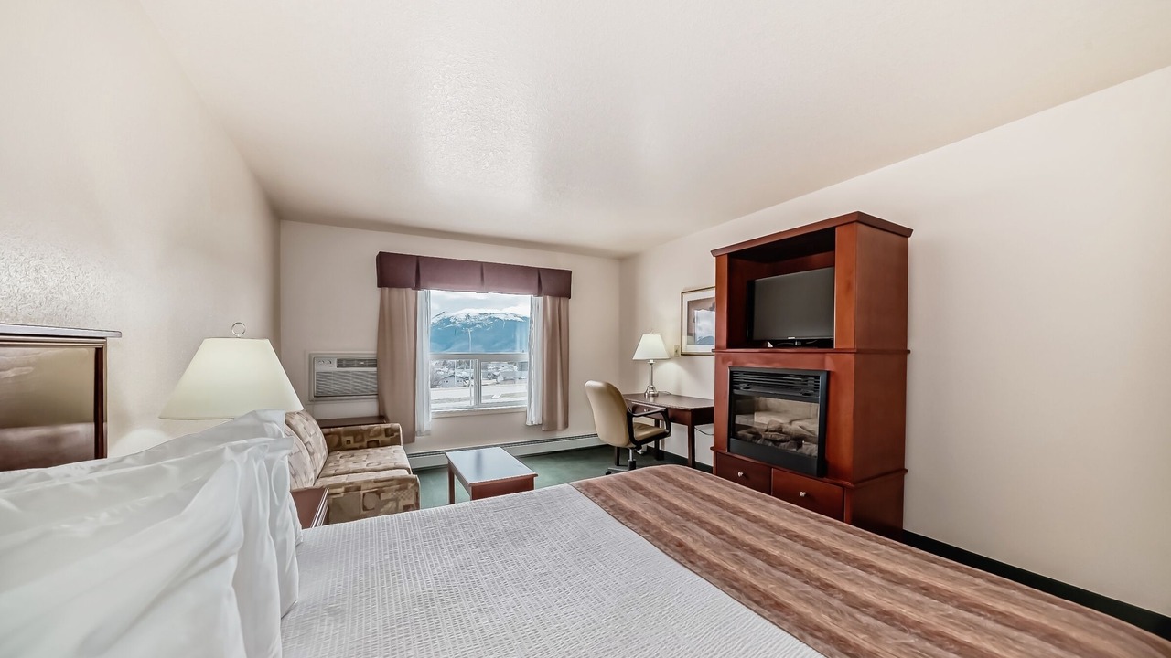 Photo of Livingroom in Grande Cache