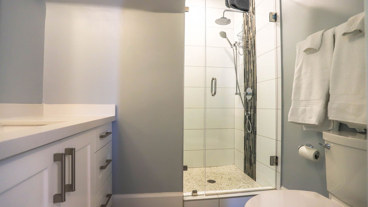 Photo of Bathroom in South Central