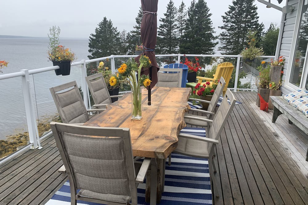 Photo of Patio Balcony in Glen Margaret