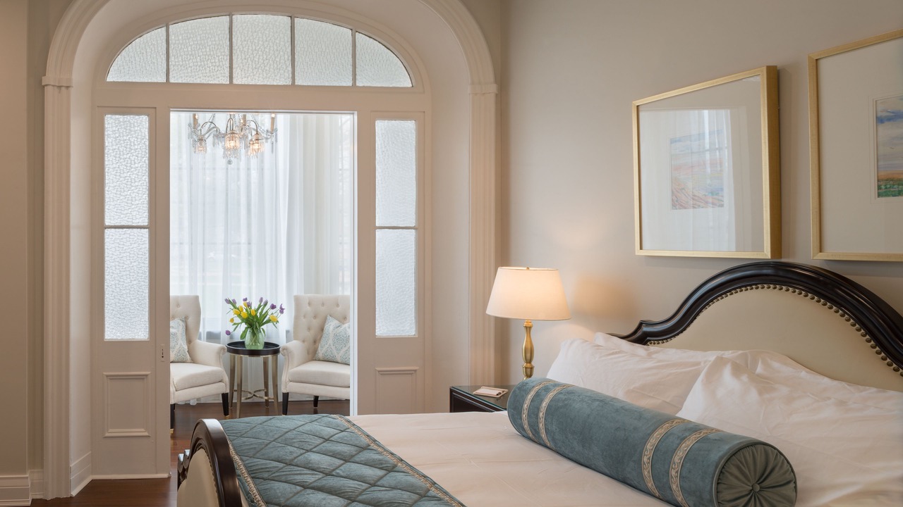 Photo of Bedroom in Queens Square