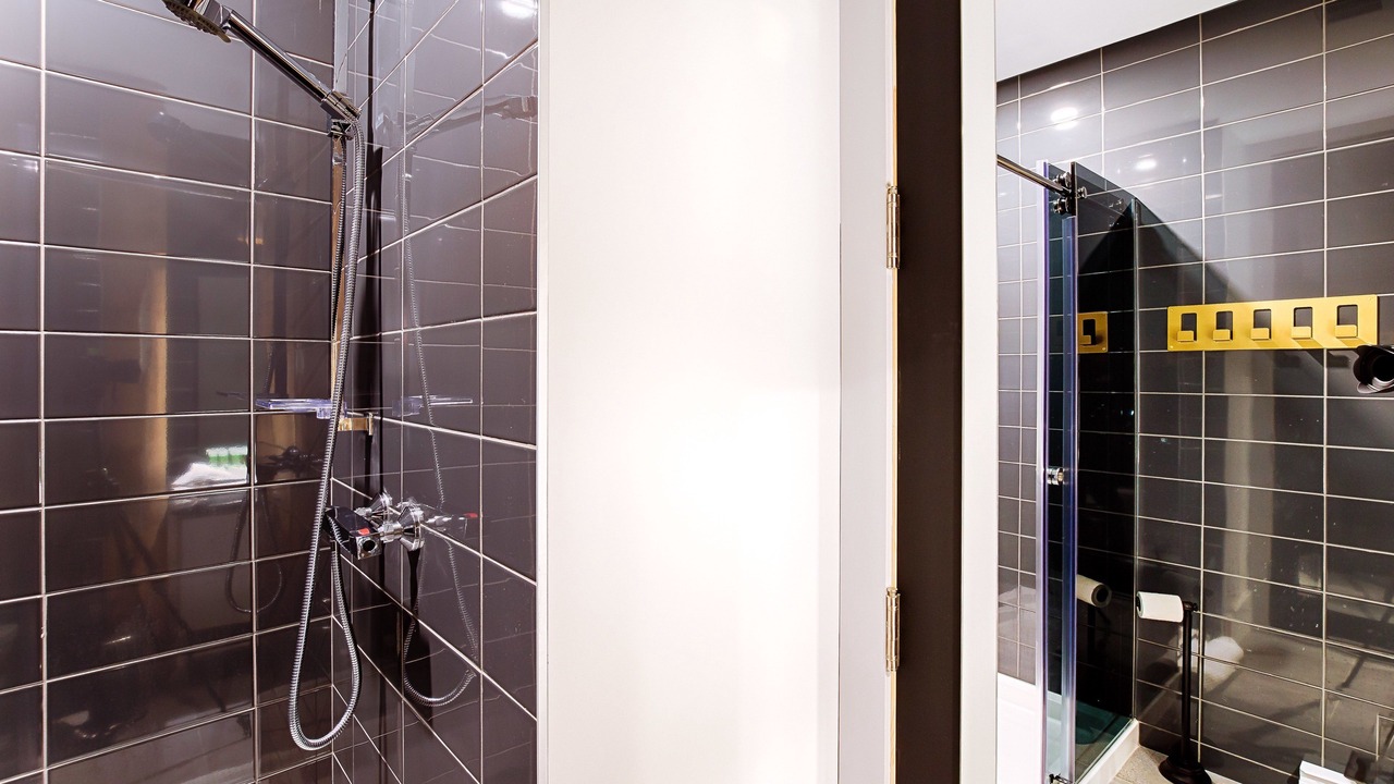 Photo of Bathroom in Lower Town