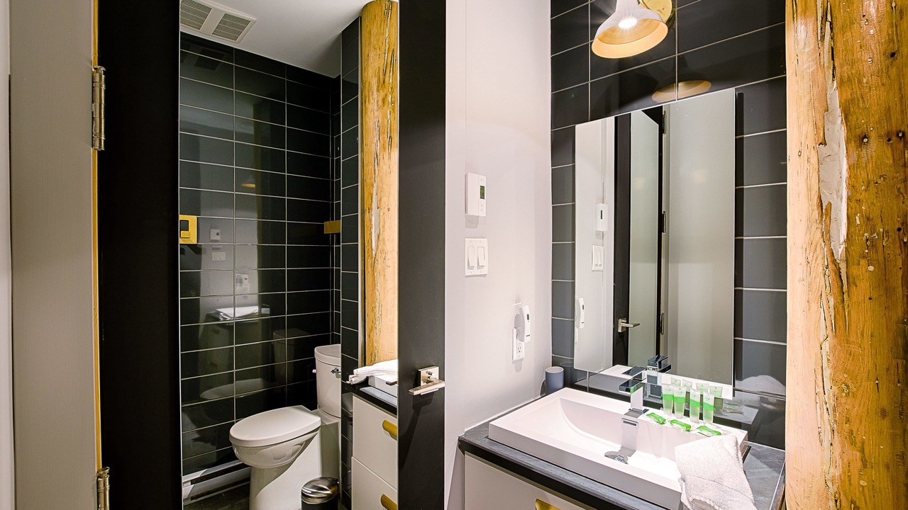 Photo of Bathroom in Lower Town