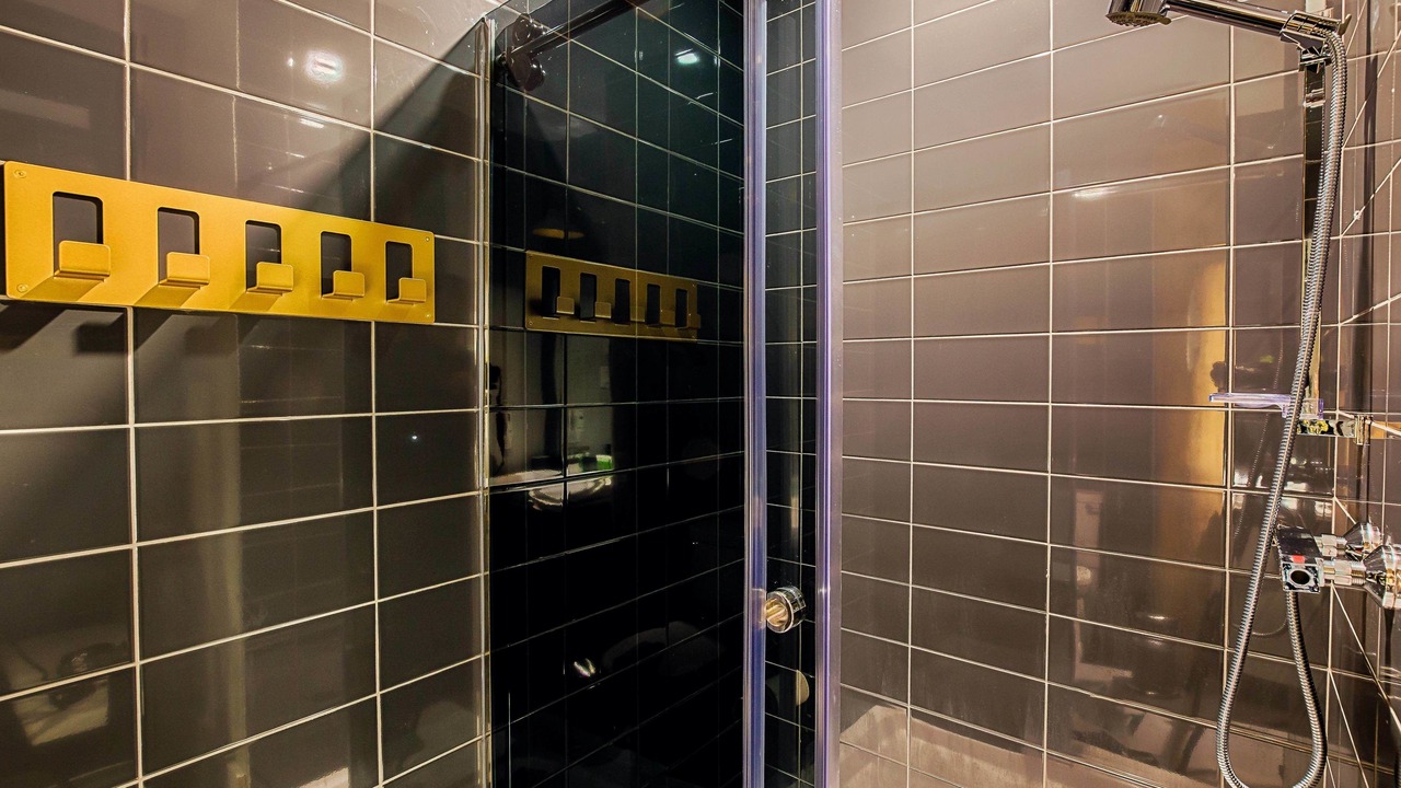 Photo of Bathroom in Lower Town