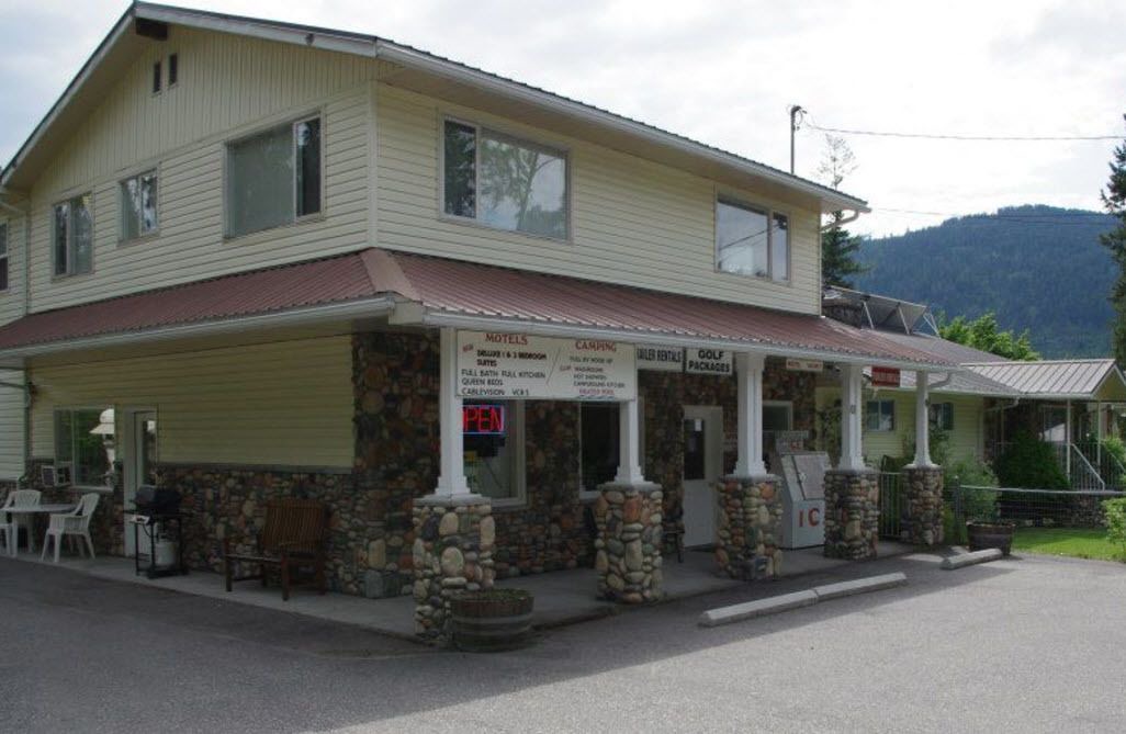 Photo of Outdoor in Christina Lake