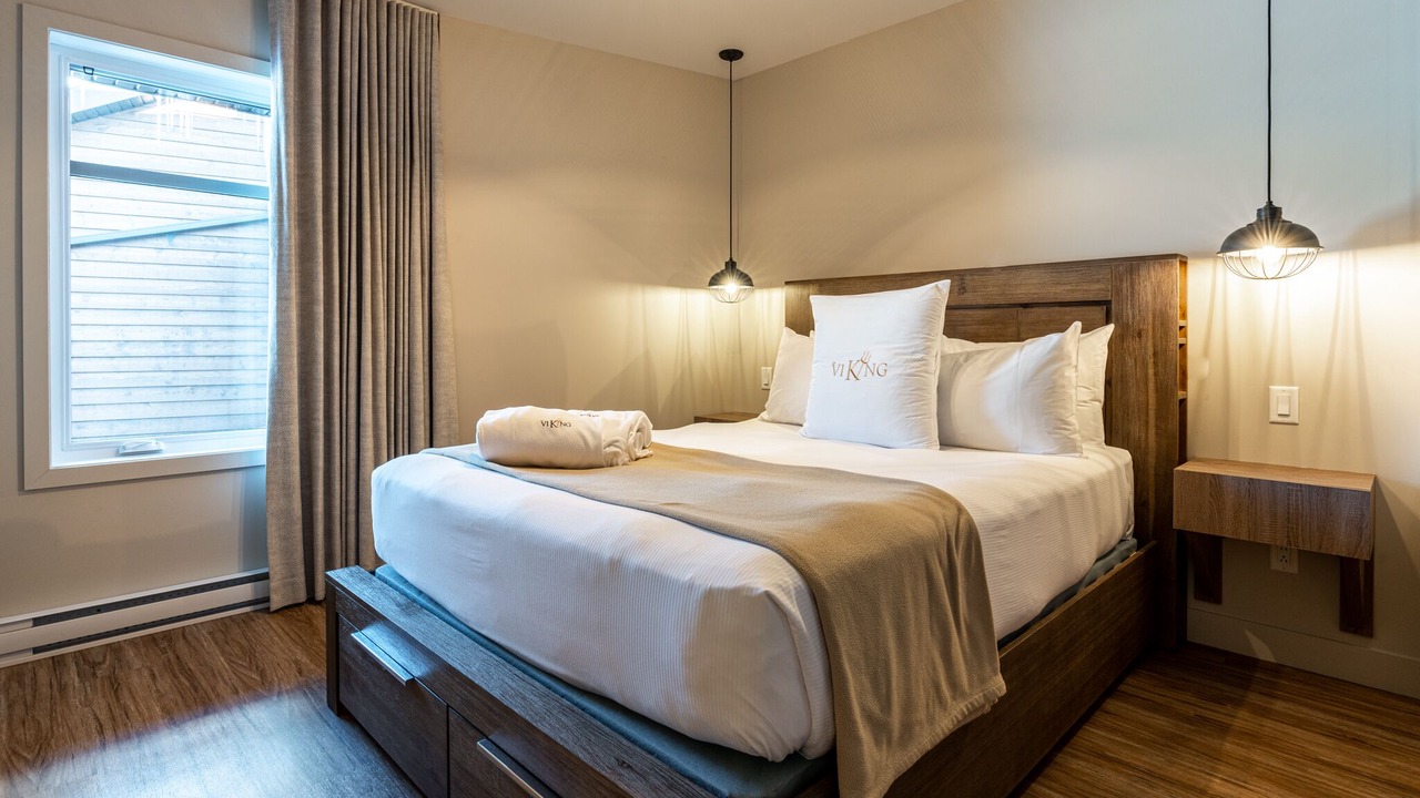 Photo of Bedroom in Sainte-Marguerite-du-Lac-Masson