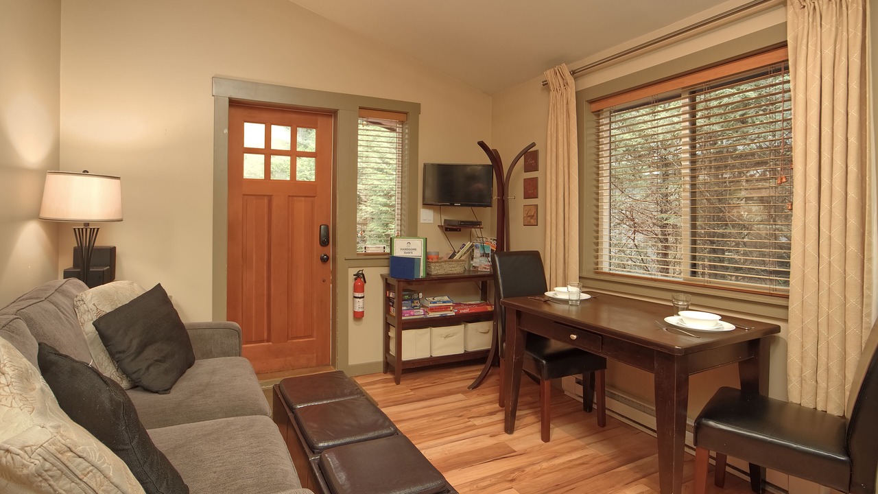 Photo of Livingroom in Port Renfrew