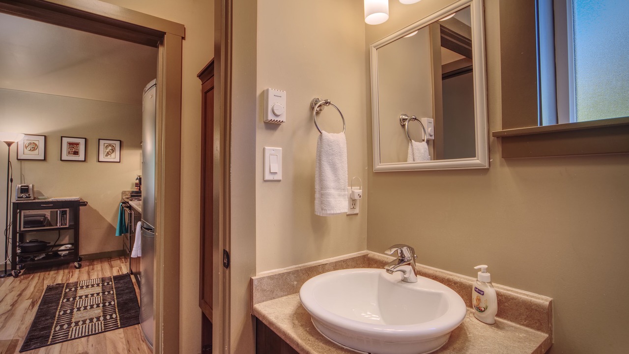 Photo of Bathroom in Port Renfrew