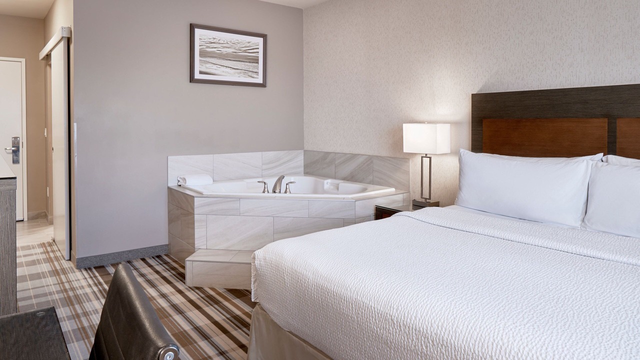 Photo of Bedroom in Airdrie