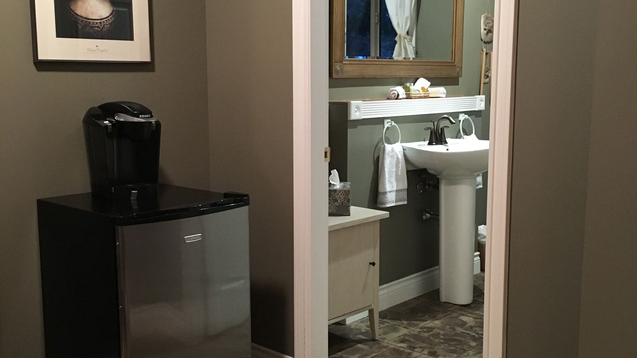 Photo of Bathroom in Okanagan-Similkameen